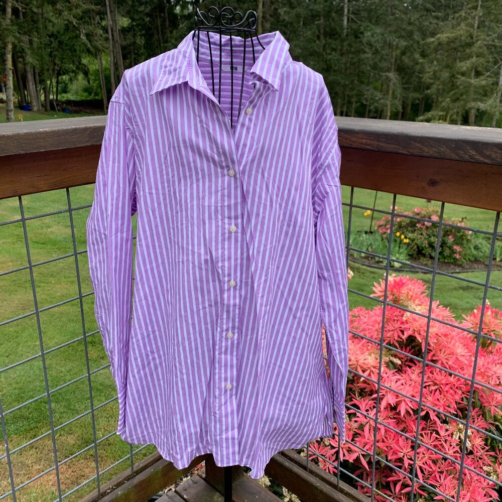 NWT UNIQLO Women's size XL Lavendar/White Striped Long Sleeve Button Down Shirt